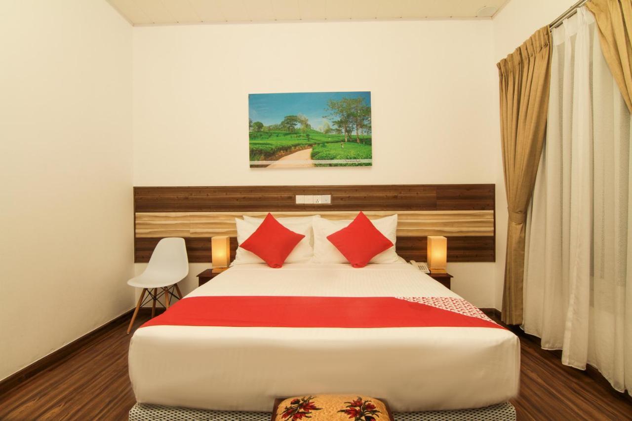 Clove Transit Hotel Kotugoda エクステリア 写真